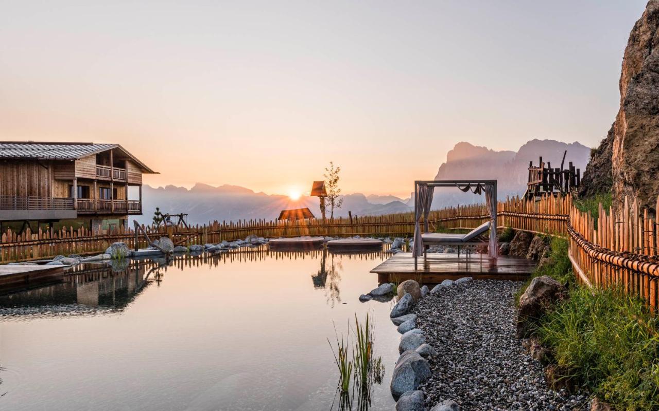 Hotel Goldknopf Alpe Di Siusi Kültér fotó