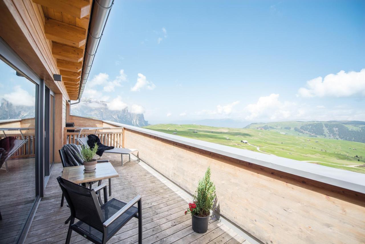 Hotel Goldknopf Alpe Di Siusi Kültér fotó