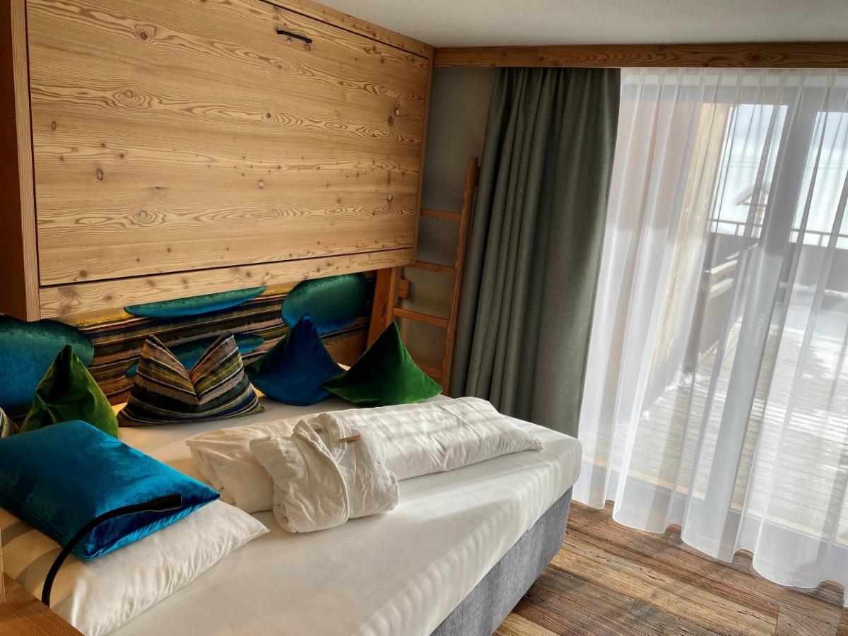 Hotel Goldknopf Alpe Di Siusi Kültér fotó