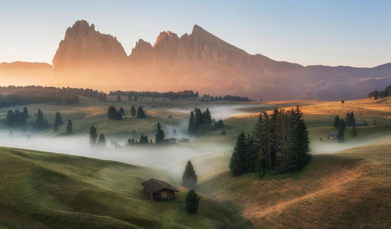 Hotel Goldknopf Alpe Di Siusi Kültér fotó