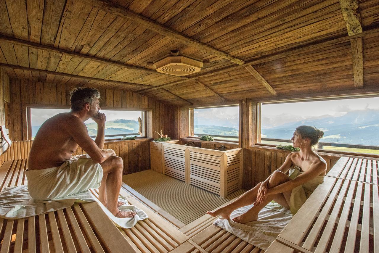Hotel Goldknopf Alpe Di Siusi Kültér fotó